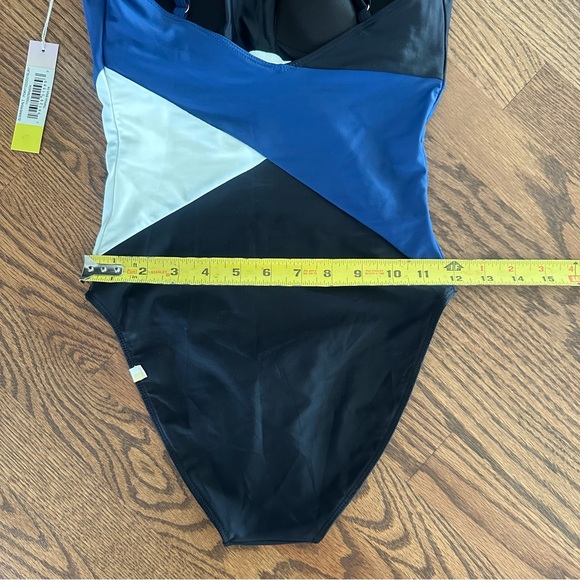 SOLD - NWT Size 4 Summersalt Marina One-Piece Swimsuit - Picture 6 of 7